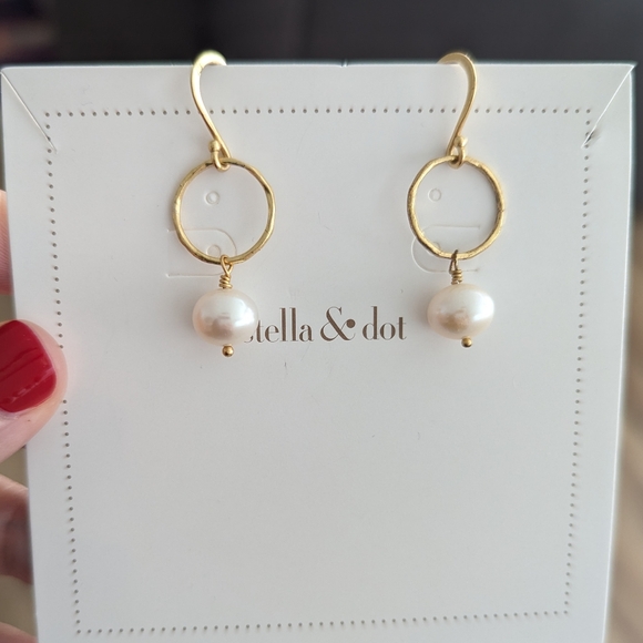 Stella & Dot Gold Grace Pearl Earrings - Picture 2 of 5